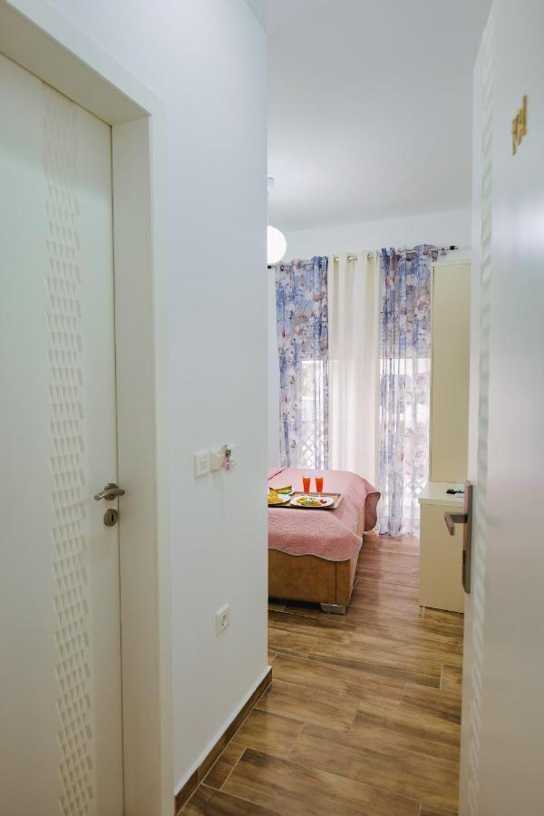 Eden Suites & Apartments Saranda Dış mekan fotoğraf