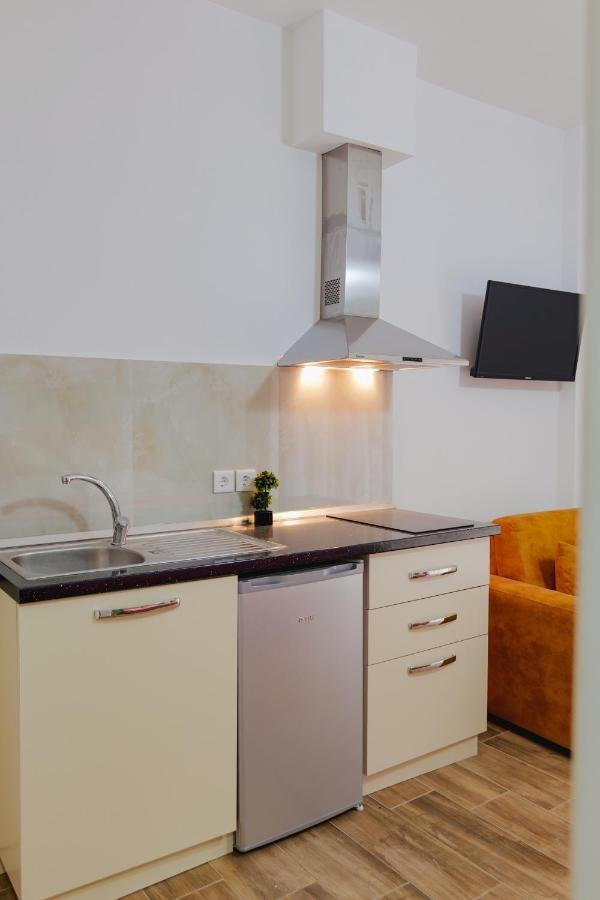 Eden Suites & Apartments Saranda Dış mekan fotoğraf