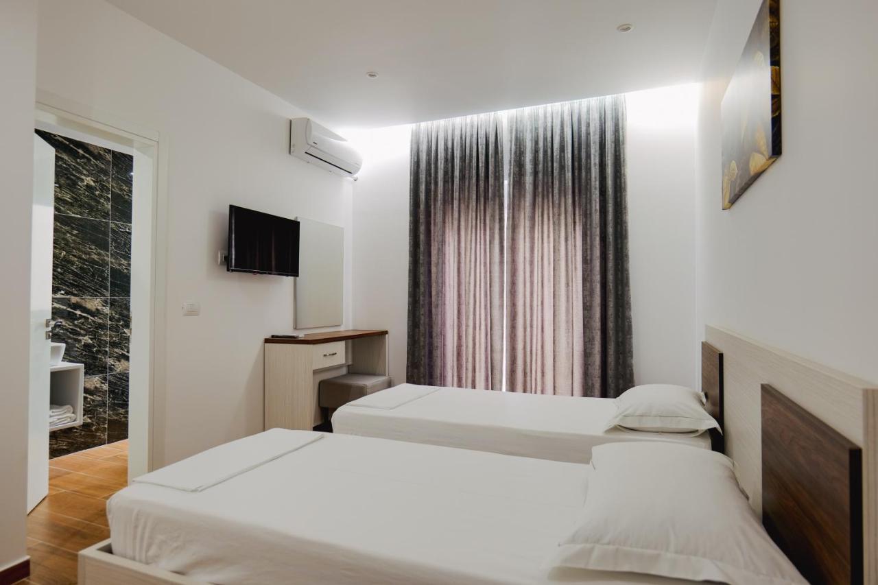 Eden Suites & Apartments Saranda Dış mekan fotoğraf