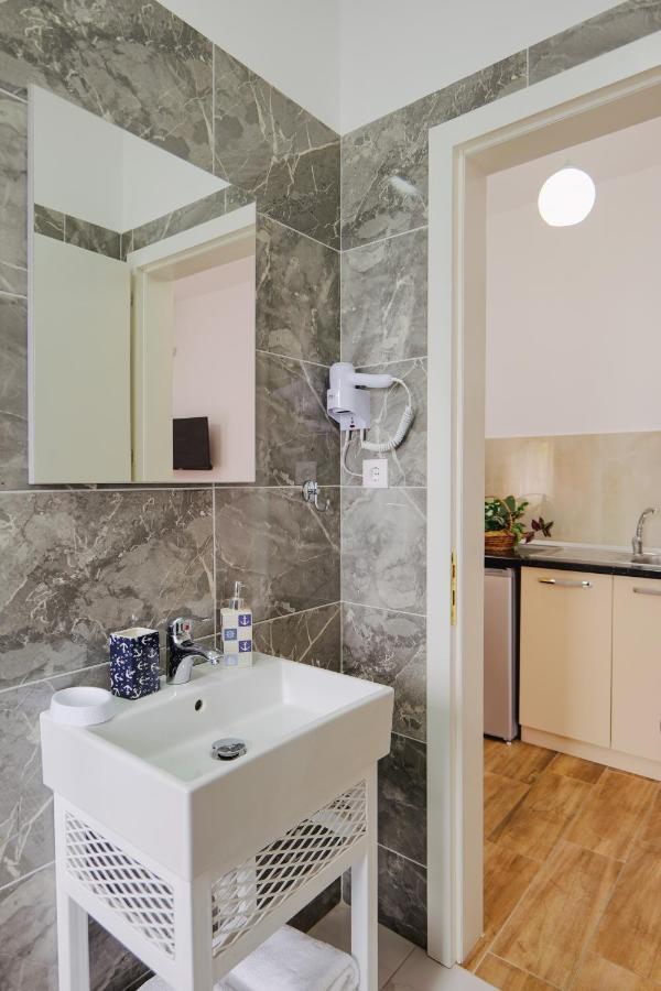 Eden Suites & Apartments Saranda Dış mekan fotoğraf