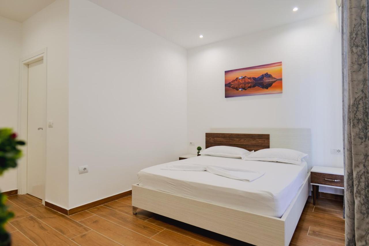Eden Suites & Apartments Saranda Dış mekan fotoğraf